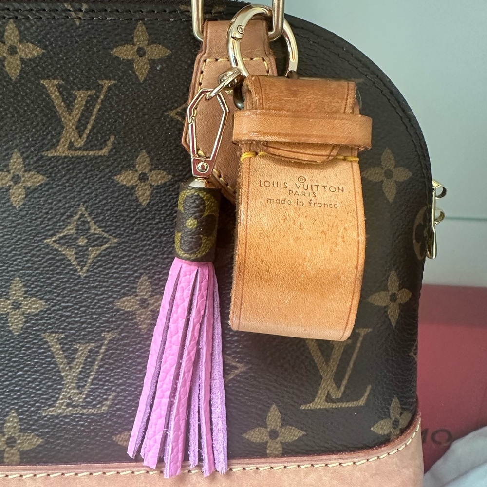 Authentic luggage poignet keychain